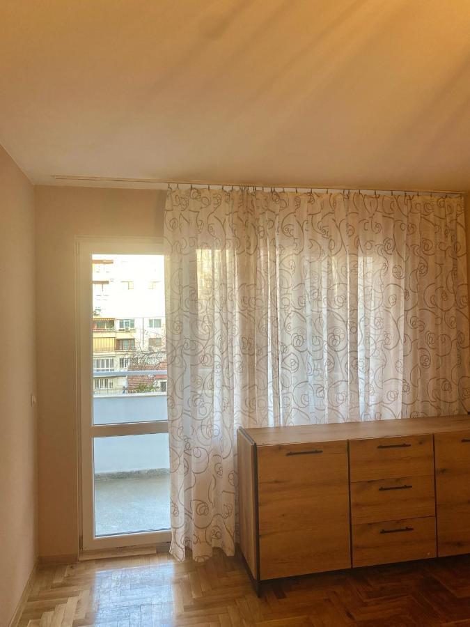 Spacious Apartment Next To South Park Просторен Апартамент До Южен Парк Top Location София Экстерьер фото